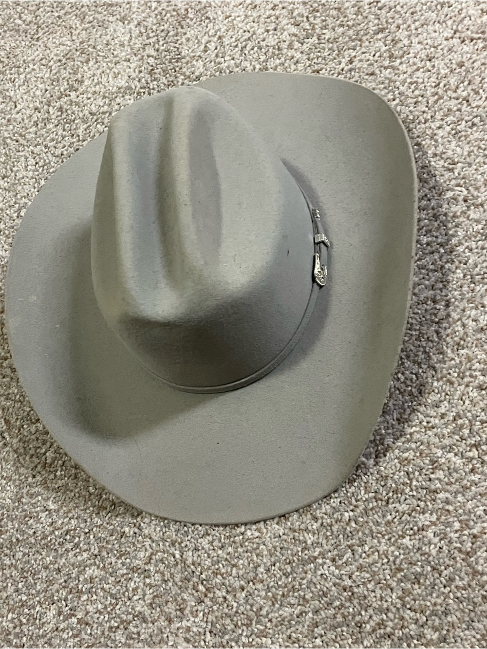 Men's Felt Western Cowboy Hat in Light Gray with Silver Accent